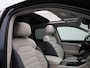 Volkswagen Touareg 3.0 TSi eHybrid 4MOTION Elegance 381 PK| Dealeronderhouden | Luchtvering | Panoramadak | Leder | Navigatie | 360 Camera | Stoelverwarming