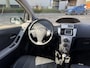 Toyota Yaris 1.3 VVTi Executive | Lederen Bekleding | Nieuwe Apk |