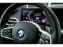 BMW 3-Serie 330e xDrive M Sport LCI | Facelift | Shadow | Trekhaak | Widescreen | Hifi | Camera | 19' inch |