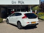 Volvo V40 1.5 T2 Nordic+ | Carplay/Android, Cruise, Stoelverw., Leder, Clima, Trekhaak | |