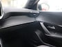 Peugeot 2008 SUV Allure PureTech 100pk H6, Rijklaarprijs, Navigatie Keyless Entry Sensoren voor en achter
