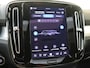 Volvo XC40 B4 Plus Dark | Trekhaak | Panoramadak | Dodehoekdetectie |