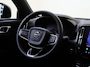 Volvo XC40 B4 Plus Dark | Trekhaak | Panoramadak | Dodehoekdetectie |