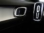 Volvo XC40 B4 Plus Dark | Trekhaak | Panoramadak | Dodehoekdetectie |