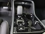Volvo XC40 B4 Plus Dark | Panoramadak | Trekhaak | Dodehoekdetectie |