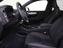 Volvo XC40 B4 Plus Dark | Panoramadak | Trekhaak | Dodehoekdetectie |