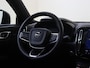 Volvo XC40 B4 Plus Dark | Panoramadak | Trekhaak | Dodehoekdetectie |
