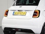 Fiat 500 Icon 42 kWh 118PK | 1ste eigenaar | AppleCarplay/AndroidAuto | Armsteun | Camera | Climate Control | Cruise Control | StoelVerwarming | Isofix | Parkeersensoren | DAB Radio |
