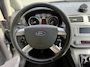 Ford C-Max 1.8-16V Limited Rijdt en schakelt goed | Trekhaak