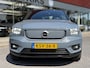 Volvo XC40 Recharge P8 AWD R-Design | Leder | Trekhaak wegklapbaar | Blis | Warmtepomp | 360 Cam |