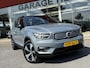 Volvo XC40 Recharge P8 AWD R-Design | Leder | Trekhaak wegklapbaar | Blis | Warmtepomp | 360 Cam |