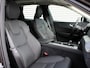 Volvo XC60 2.0 T6 Plug-in hybrid AWD Ultra Dark Automaat / Panoramadak / 360* camera / Head-up Display / Trekhaak / All-seasonbanden