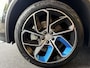Lynk & Co 01 1.5 6.6KW PANORAMADAK 360 CAMERA ADAPTIVE CRUISE CONTROL SCHUIF/KANTELDAK APPLE CARPLAY/ANDROID RIJSTROOKSENSOREN ZEER MOOI !!