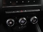 Mitsubishi Colt 1.6 HEV Automaat Intense Navigatie d.m.v. Apple Carplay/Android Auto Camera Climate Control Cruise Control Lichtmetalen velgen Extra Getint Glas Digitale Cockpit