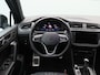 Volkswagen Tiguan 1.5 TSi 150 Pk Automaat R-Line | Black Style | Head UP | 360 Camera | Stuur/Stoelverwarming | Panoramadak | Harm/Kardon Audio | Trekhaak | 20 Inch | 42.457 Km !!