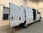 Volkswagen Transporter 2.0 TDI L2H1 / Euro 6 / Schuifdeur L + R / Airco / CarPlay / Cruise Control  / Camera / Trekhaak / 3-Zits / 64.300 KM !!