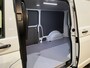 Volkswagen Transporter 2.0 TDI L2H1 / Euro 6 / Schuifdeur L + R / Airco / CarPlay / Cruise Control  / Camera / Trekhaak / 3-Zits / 64.300 KM !!