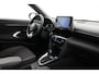 Toyota Yaris Cross 1.5 Hybrid Dynamic | Dodehoek detectie | Parkeersensoren voor/achter | Apple Carplay / Android Auto | Stoel-/stuurverwarming | Adaptive Cruise | Full LED | Keyless | Clima | Camera | 17 inch | ALL SEASON