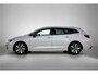 Toyota Corolla Touring Sports Hybrid 140 Dynamic | NL dealeronderhouden | Special Deal | Parkeersensoren voor+achter | Stoelverwarming | Draadloze telefoonlader | Apple CarPlay/Android Auto | Cruise Control Adaptive |