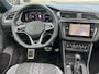 Volkswagen Tiguan 1.5 TSI R-Line | Automaat | Schuif/Kantel-Dak |  Adaptieve Cruise Control | Digital Cockpit