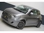 Fiat 500e La Prima 42 kWh | SoH 98,4% | Stoelverwarming | Navigatie | Leder | Lm velgen | All-seasonbanden