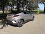 Toyota C-HR / C-HR+ 1.8 Hybrid Bi-Tone JBL Keyless all in rijklaar