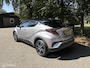 Toyota C-HR / C-HR+ 1.8 Hybrid Bi-Tone JBL Keyless all in rijklaar