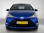Toyota Yaris 1.5 Hybrid Bi-Tone | Navigatie | Dealer Onderhouden | Camera | Climate Control | sl 131