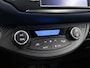 Toyota Yaris 1.5 Hybrid Bi-Tone | Navigatie | Dealer Onderhouden | Camera | Climate Control | sl 131