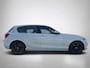 BMW 1-Serie 118i Corporate Lease High Executive (Perfect OndH, Navi, Trekhaak, Parkeersen V+A, StoelV, Leder, Climate Con, Etc)