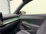 Volkswagen T-Roc 1.5 eTsi R-Line Full option - Pano - Elek. Trekhaak - Elek. Achterklep - Harman Kardon