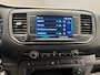 Peugeot Expert 2.0 BlueHDI 145 S&S DC | Carplay | Airco | Dubbele schuifdeur | 6persoons | | 2 zitplaatsen rechtsvoor | Achterdeuren met ruiten | Airco