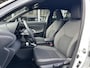 Toyota Yaris Cross 1.5 Hybrid Dynamic | 17 inch, Keyless, Privacy Glass, Smart connect, Apple CarPlay/Android Auto, LED, Parkeercamera