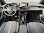 Peugeot 2008 1.2 Hybrid 136 GT | Automaat | 1e Eigenaar | Adaptieve Cruise Control | Dode Hoek Detectie | Lane Assist | Apple Carplay | DAB | Navigatie | Parkeer Camera | Parkeersensoren Achter |
