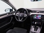 Volkswagen Passat Variant 1.5 TSI 150pk DSG7 Elegance Business [ PANODAK+TREKHAAK+ACC+CAMERA+CLIMAAT+PDC+NAVIGATIE ]