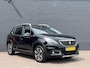 Peugeot 2008 1.2 PureTech Allure Panoramadak | Trekhaak 1250kg | Cruise Control | Navigatie | Climate Control | Sensoren & Camera Achter | All Seasonbanden | CarPlay / Android Auto |