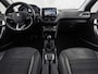 Peugeot 2008 1.2 PureTech Allure Sport (APPLE CARPLAY, NAVIGATIE, CAMERA, CLIMATE, SPORTSTOELEN, LEDER, GETINT GLAS, CRUISE, TREKHAAK, NIEUWSTAAT)