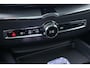 Volvo XC60 2.0 T6 Plug-in hybrid AWD Plus Black Edition | Panoramadak | Harman/Kardon | 21 Inch | 360-camera