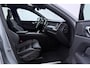 Volvo XC60 2.0 T6 Plug-in hybrid AWD Plus Black Edition | Panoramadak | Harman/Kardon | 21 Inch | 360-camera