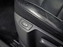 Renault Captur 1.2 TCe Initiale Paris (PANORAMADAK, NAVIGATIE, LEDER, STOELVERWARMING, CLIMATE, CAMERA, SPORTSTOELEN, GETINT GLAS, CRUISE, NIEUWSTAAT)