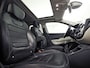 Renault Captur 1.2 TCe Initiale Paris (PANORAMADAK, NAVIGATIE, LEDER, STOELVERWARMING, CLIMATE, CAMERA, SPORTSTOELEN, GETINT GLAS, CRUISE, NIEUWSTAAT)