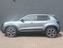 Jeep Avenger Summit 54 kWh | 400 KM WLTP | Adaptieve Cruise Control | Dode Hoek Detectie | Lane Assist | DAB | Apple Carplay | Parkeercamera | Parkeersensoren Voor & achter |
