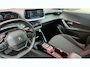 Peugeot e-2008 EV Active Pack 50 kWh | Navigatie | Camera | Apple Carplay / Android Auto | SOH 97,56% | Achterbank in delen neerklapbaar | Achteruitrijcamera | Airco (automatisch)