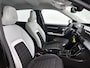 Citroën C3 1.2 100pk Max | AppleCarplay/AndroidAuto | LED | Camera | Climate Control | Cruise Control | Privacy Glass | Navigatie | Isofix | Two-Tone | Parkeersensoren | DAB Radio |