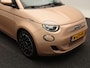 Fiat 500 3+1 Icon 42 kWh | Navigatie | Climate Controle | 17 Inch | Parkeersensoren | Bluetooth | 40.959 Km!!