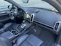 Porsche Cayenne 3.0 S E-Hybrid | Pano | Sport Chrono | Luchtvering | Porsche onderhouden | NL-auto | Adaptieve sportstoelen
