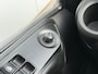 IVECO Daily 35C16 3.0 160PK Bakwagen Laadklep Zijdeur Camera Climate Control Bluetooth Luchtgeveerde stoel Meubelbak Koffer