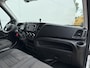 IVECO Daily 35C16 3.0 160PK Bakwagen Laadklep Zijdeur Camera Climate Control Bluetooth Luchtgeveerde stoel Meubelbak Koffer