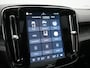 Volvo XC40 Recharge Twin Ultimate 82 kWh 408pk Dealer O.H. | Trekhaak Af Fabriek | Panodak | Adaptive Cruise | 360 Camera | Sportstoelen Memory & Verwarmd | Harman / Kardon | Keyless | Blis | Google Assistent | Stuur Verwarmd | Apple Carplay |
