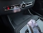 Volvo XC90 2.0 T8 Plug-in hybrid AWD Ultra Black Ed. Exec. | HEICO Edition | Luchtvering met selected level | Geventileerde Nappa lederen stoelen met massage | Trekhaak | Bowers en Wilkins Audio | Gelaagd glas | 22" velgen | 360 camera | Adaptieve cruise control |